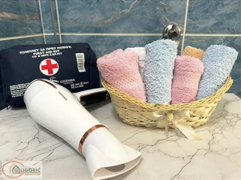 Izdavanje, trosoban stan, 64m², Savski Venac, Beograd - image 17