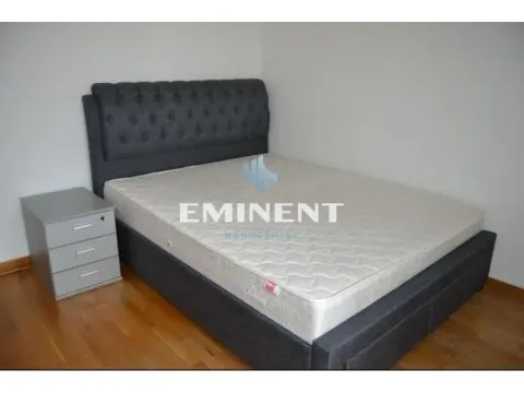 Izdavanje, četvorosoban stan, 110m², Savski Venac, Beograd - image 8