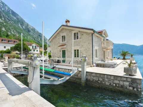 Sale, house, 165m², Ljuta, Kotor - image 10