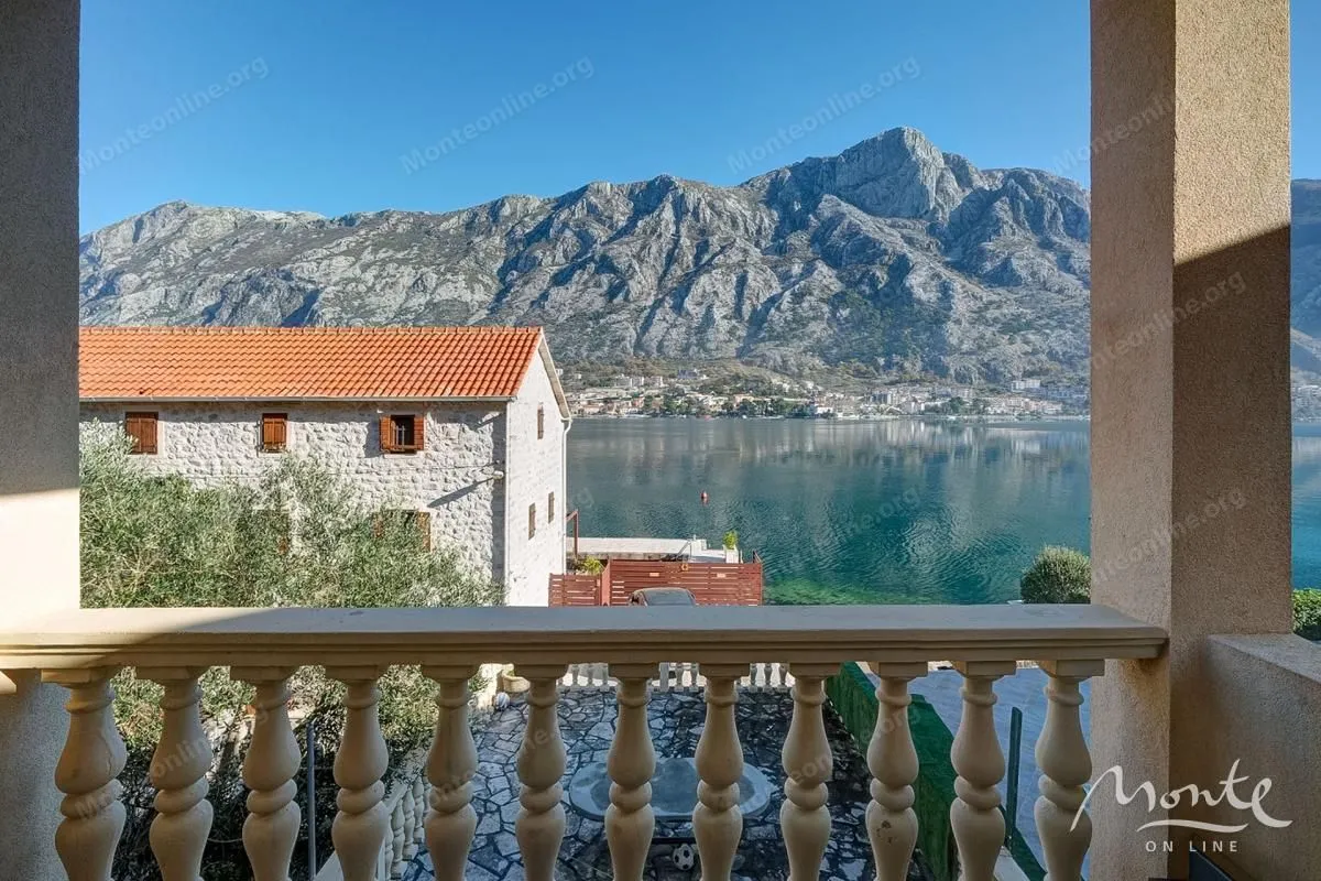 Sale, house, 140m², Muo, Kotor