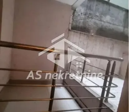 Izdavanje, dvosoban stan, 45m², Autokomanda, Voždovac Sve Podlokacije - image 12
