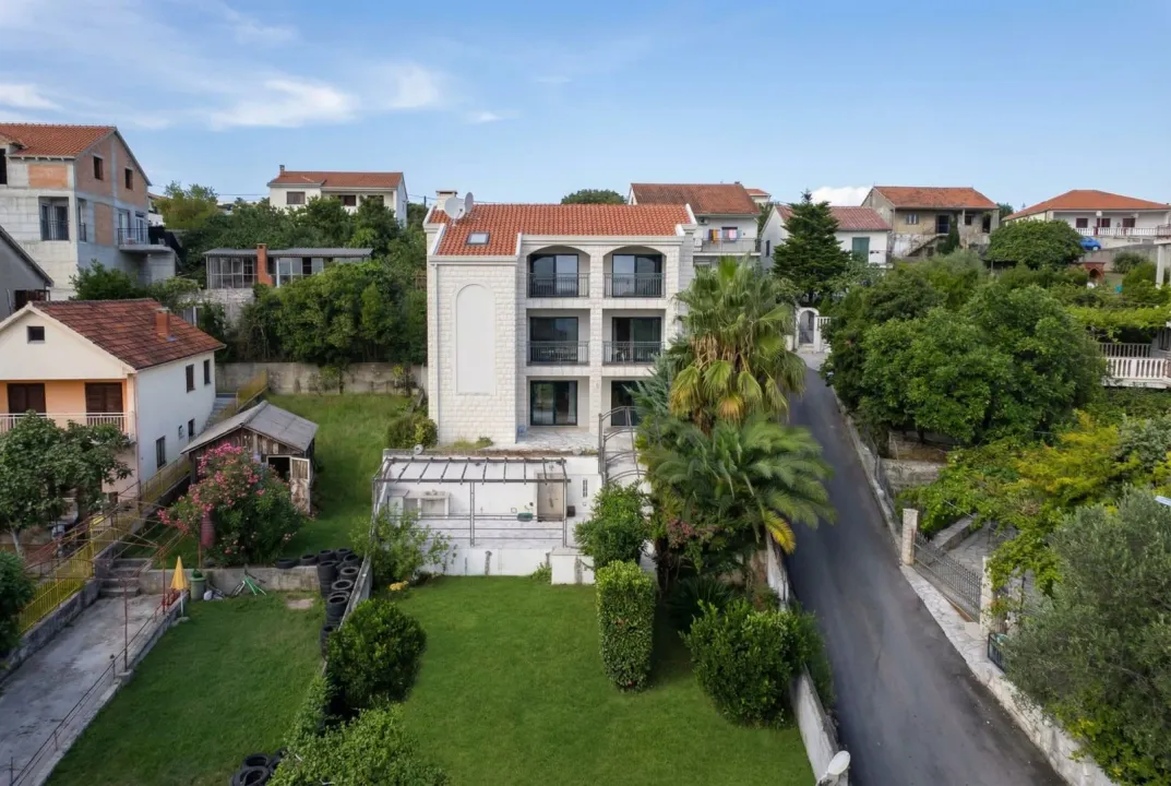 Sale, house, 269m², Herceg Novi, Crna Gora