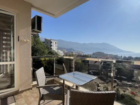 Prodaja, stan, 68m², Bečići, Budva - image 2