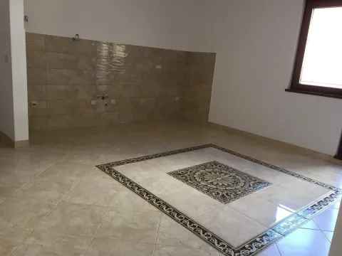 Prodaja, jednosoban stan, 58m², Bečići, Budva - image 2