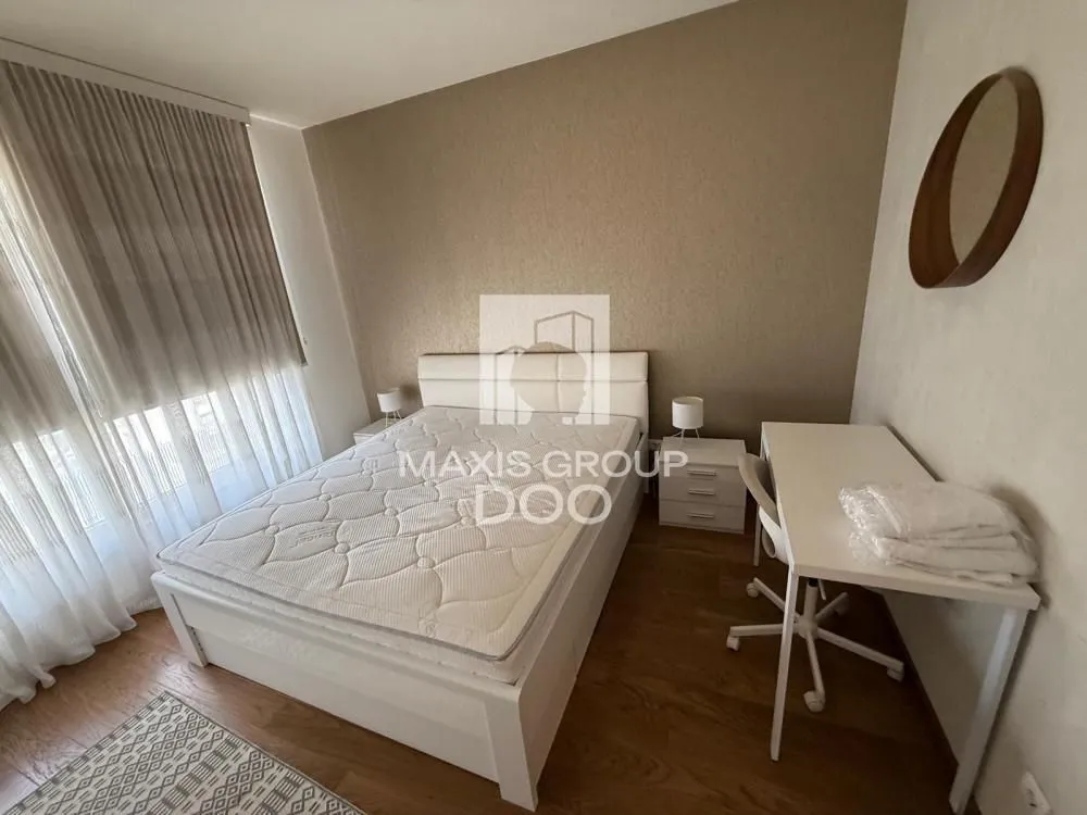 Rent, two bedroom apartment, 56m², Savski Venac, Beograd