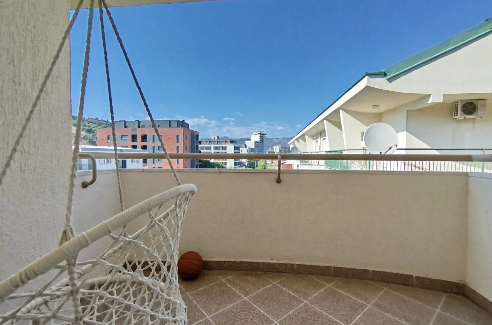 Prodaja, stan, 72m², Vezirov Most, Podgorica