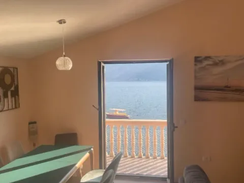 Rent, three bedroom apartment, 90m², Prčanj, Kotor - image 13