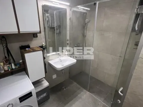 Rent, three bedroom apartment, 67m², Zemun Sve Podlokacije, Beograd - image 5