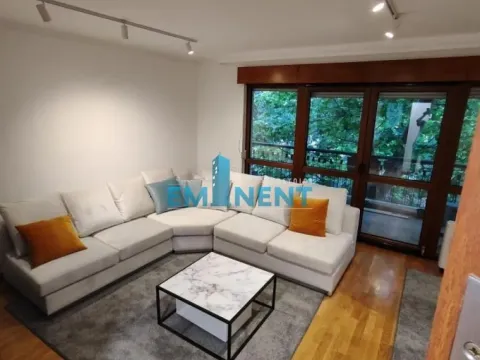 Izdavanje, četvorosoban stan, 115m², Kalenić Pijaca, Vračar Sve Podlokacije - image 2