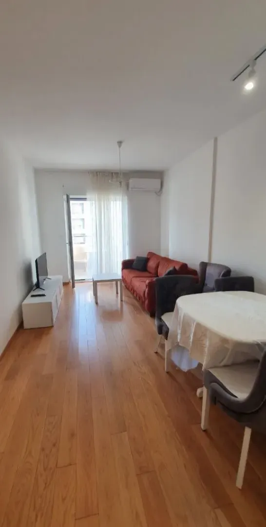Rent, one bedroom apartment, 45m², Rozino, Budva