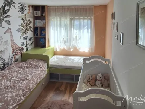 Prodaja, trosoban stan, 89m², Podgorica, Crna Gora - image 12