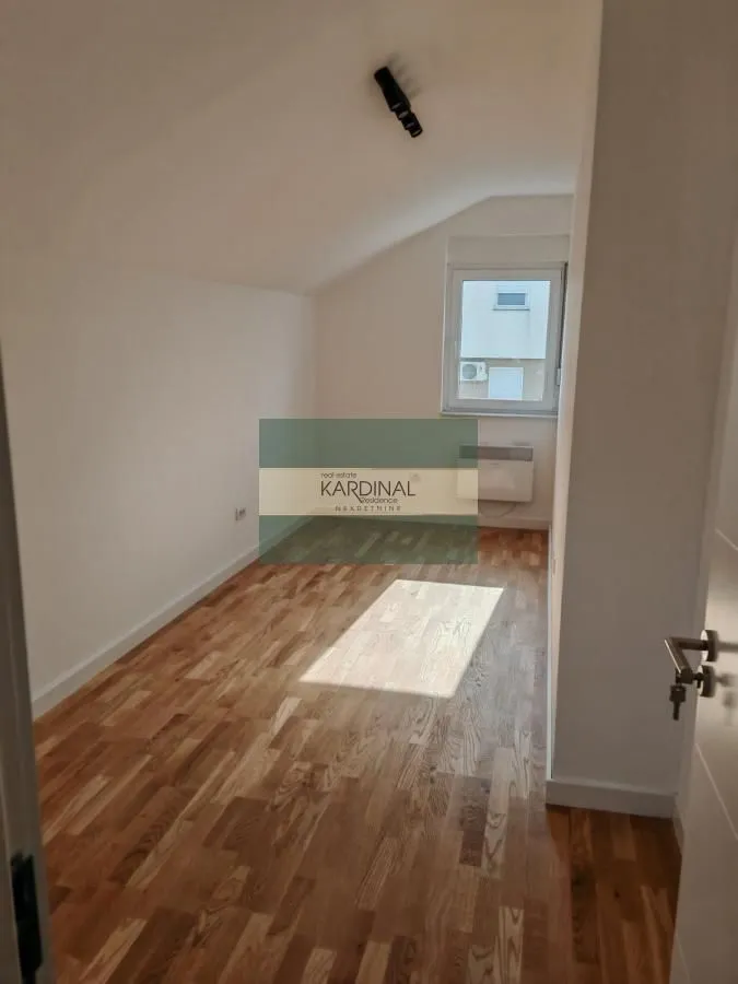 Prodaja, jednosoban stan, 36m², Grbavica, Novi Sad Sve Podlokacije