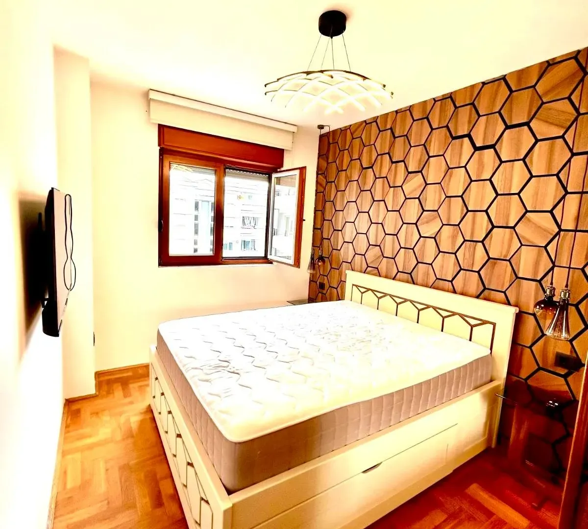 Rent, one bedroom apartment, 55m², Preko Morače, Podgorica