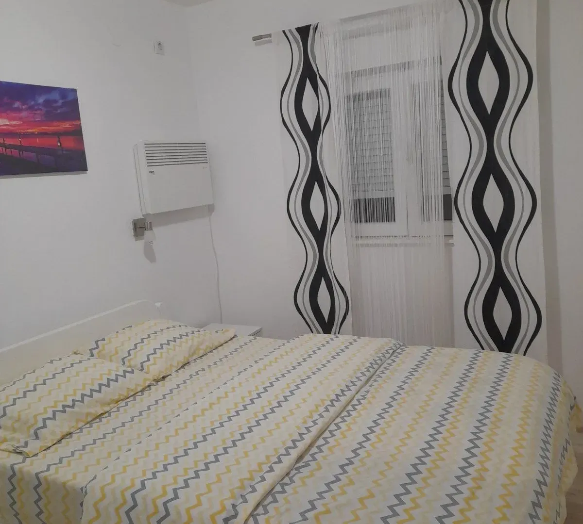 Izdavanje, dvosoban stan, 51m², Kalimanj, Tivat