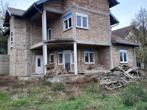 Prodaja, kuća, 208m², Sremska Kamenica, Petrovaradin - image 8