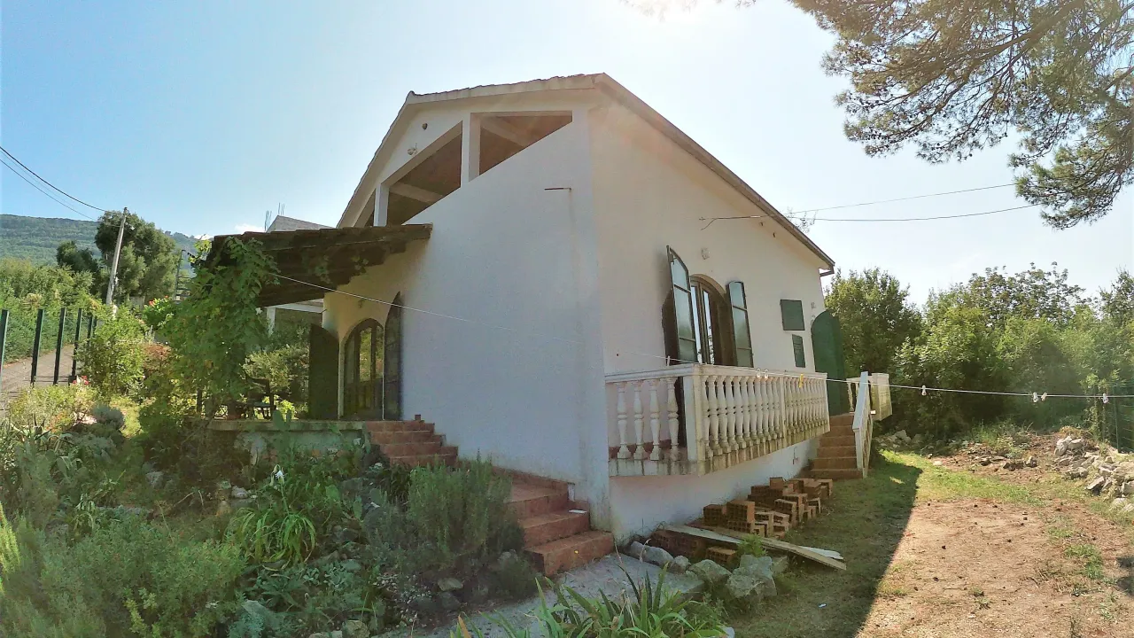 Sale, house, 160m², Kava, Tivat