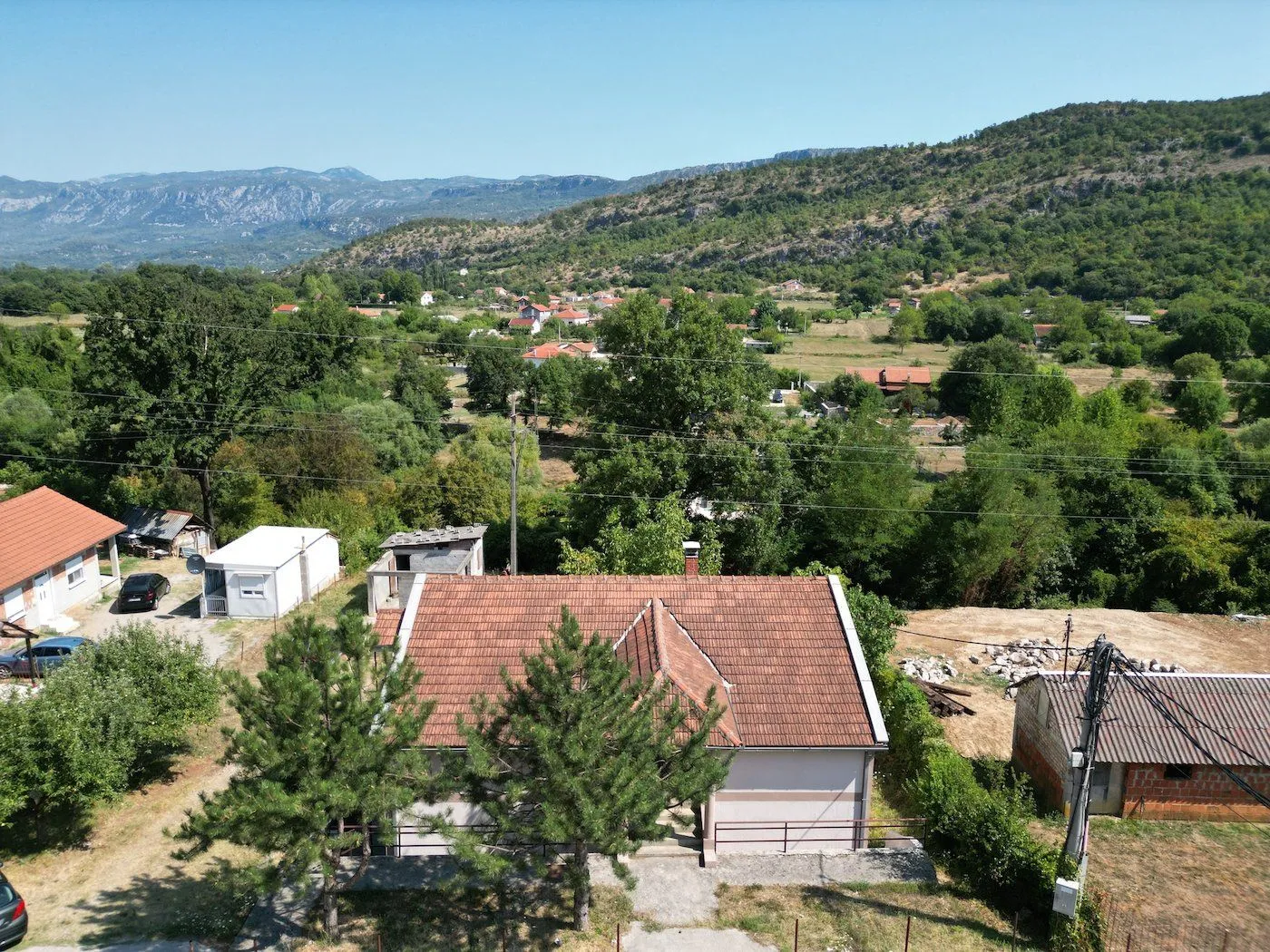 Prodaja, kuća, 236m², Velje Brdo, Podgorica