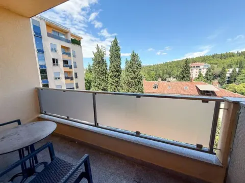 Rent, two bedroom apartment, 75m², Centar, Podgorica - image 9
