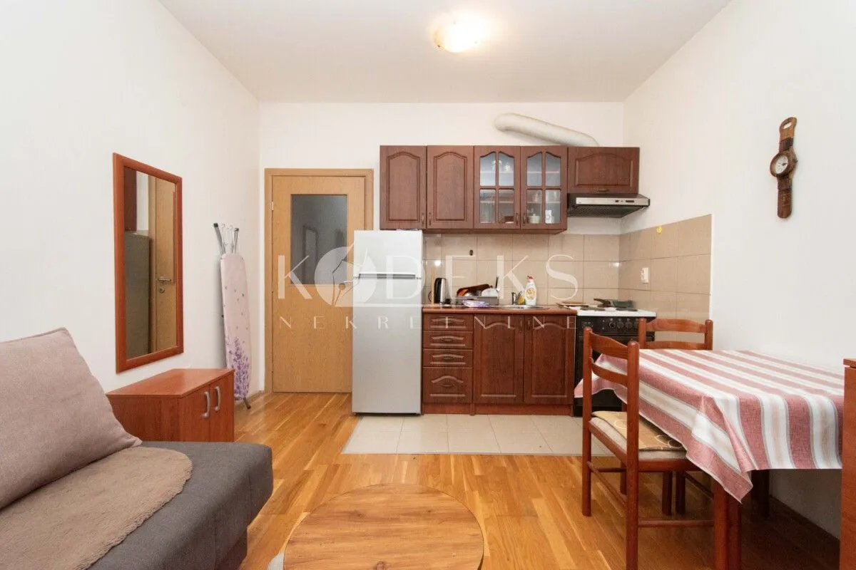 Rent, studio apartment, 25m², Ljubović, Podgorica