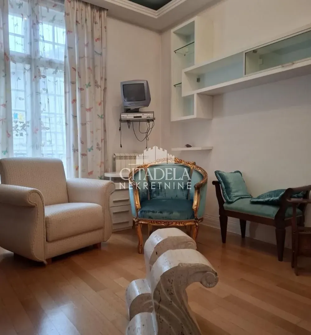 Rent, house, 171m², Neimar, Vračar Sve Podlokacije