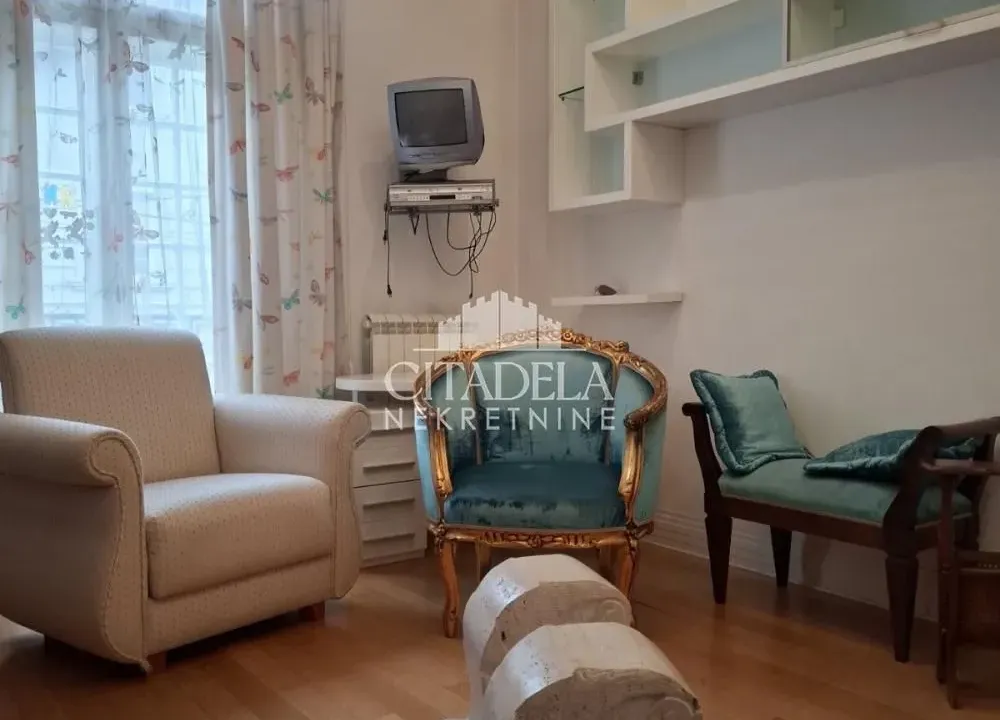 Rent, house, 171m², Neimar, Vračar Sve Podlokacije