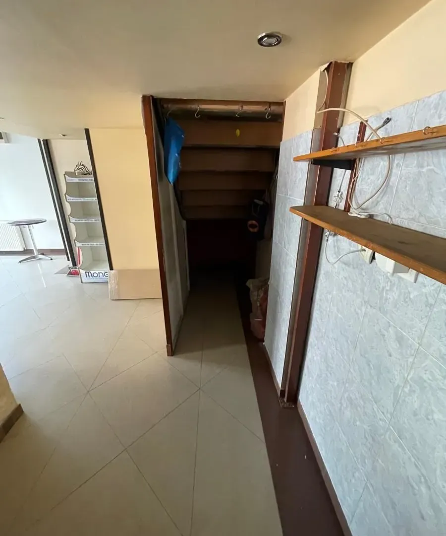 Rent, office space, 40m², Socijalno, Novi Sad Sve Podlokacije
