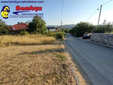 Sale, land lot, 2000m², Sremska Kamenica, Petrovaradin - image 1
