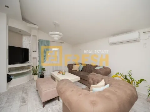 Sale, house, 250m², Zagorič, Podgorica - image 6