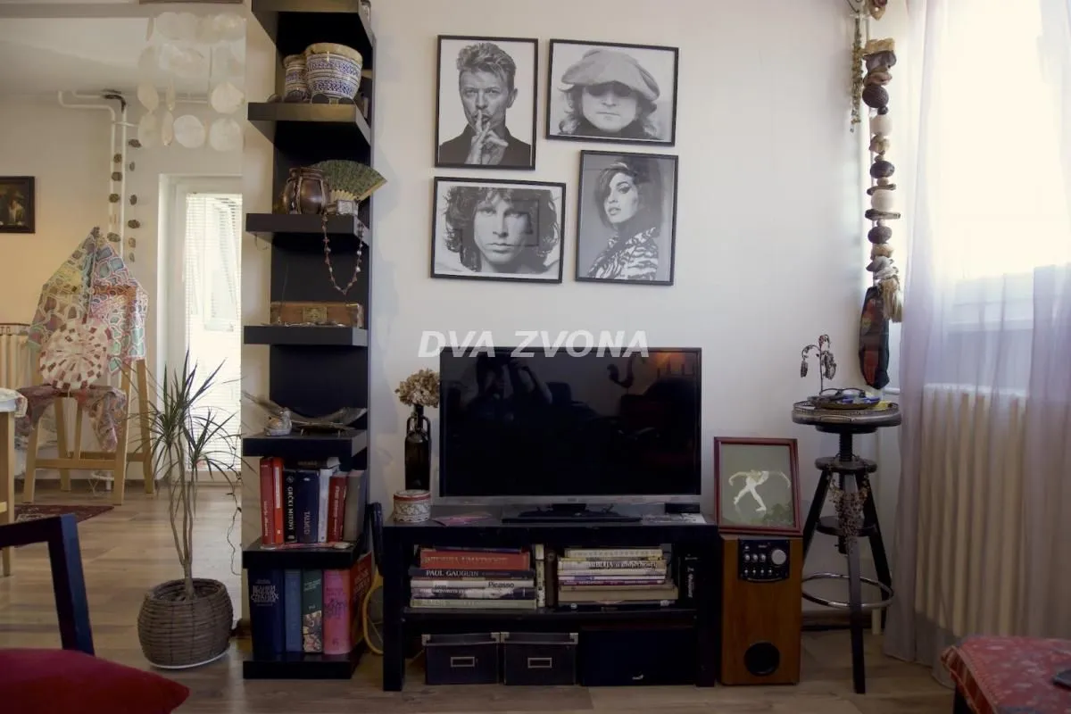Prodaja, dvosoban stan, 55m², Bulevar Oslobodjenja, Novi Sad Sve Podlokacije