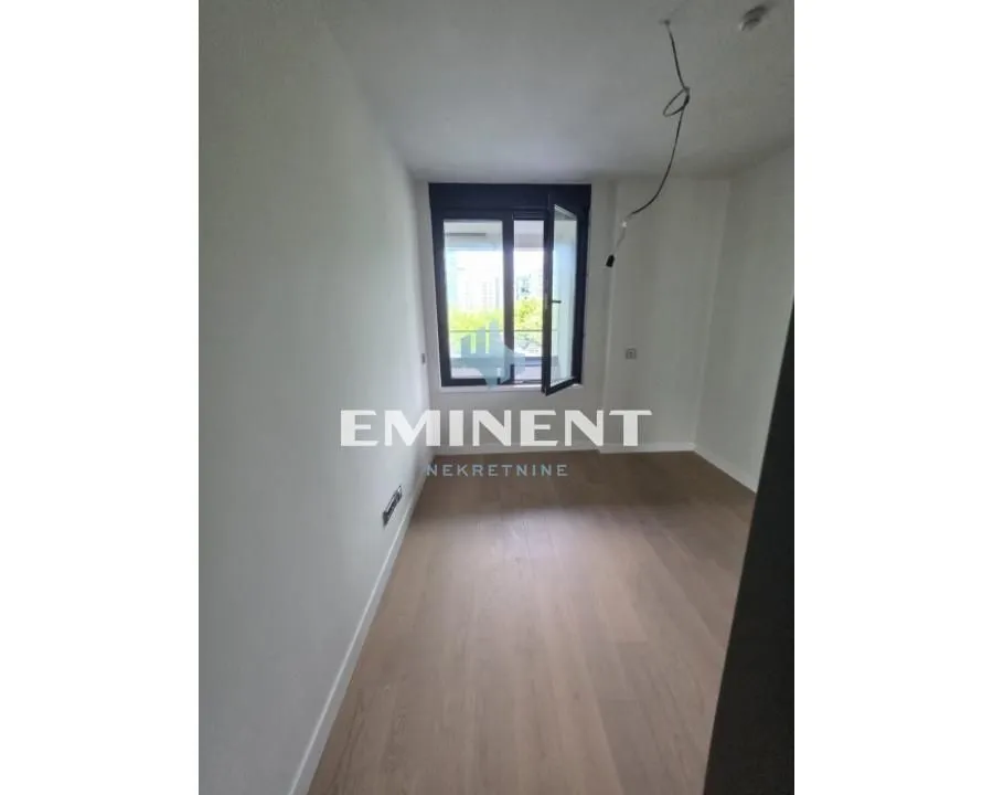 Rent, three bedroom apartment, 80m², Novi Beograd Blok 65, Novi Beograd Sve Podlokacije