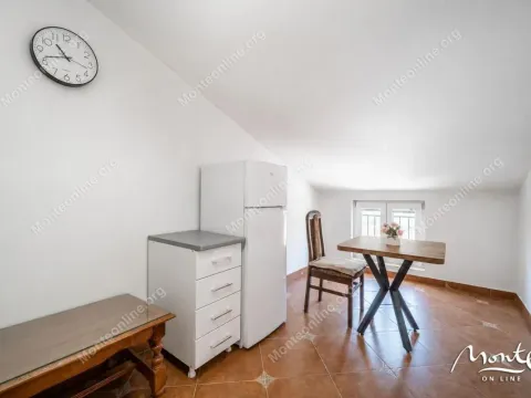 Sale, three bedroom apartment, 88m², Dobrota, Kotor - image 17