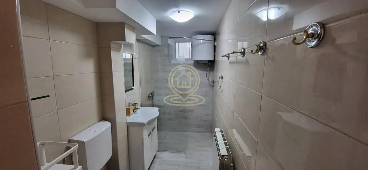 Rent, two bedroom apartment, 50m², Južni Bulevar, Vračar Sve Podlokacije