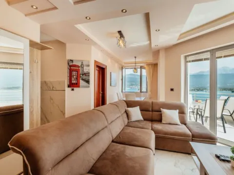 Sale, two bedroom apartment, 62m², Krašići, Tivat - image 12