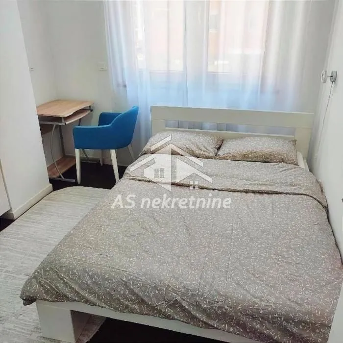 Rent, three bedroom apartment, 60m², Novi Beograd Blok 67, Novi Beograd Sve Podlokacije