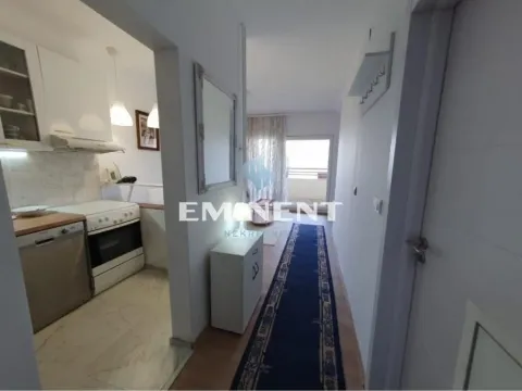 Rent, two bedroom apartment, 48m², Gundulićev Venac, Beograd - image 4