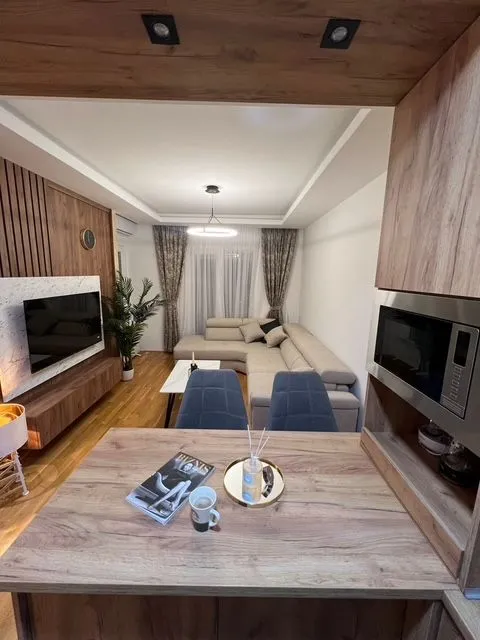 Rent, one bedroom apartment, 43m², Stari Aerodrom, Podgorica