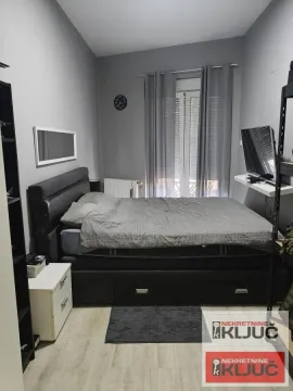 Prodaja, trosoban stan, 70m², Bulevar Oslobodjenja, Novi Sad Sve Podlokacije - image 5