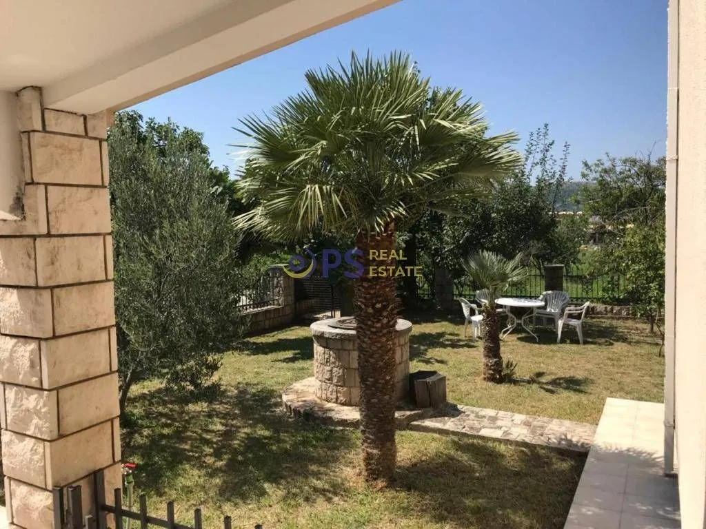 Rent, house, 95m², Bar, Crna Gora