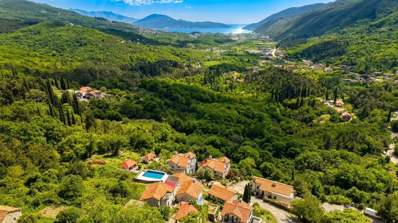 Sale, land lot, 661m², Herceg Novi, Crna Gora