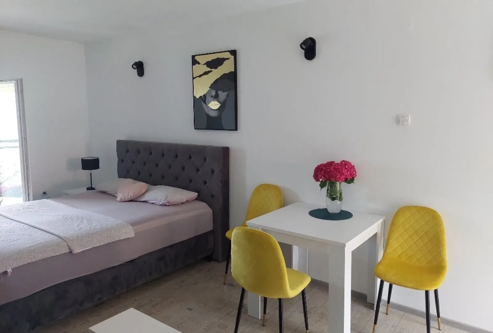 Izdavanje, garsonjera, 35m², Podi, Herceg Novi