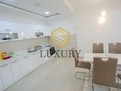 Izdavanje, dvosoban stan, 117m², Pržno, Budva - image 7