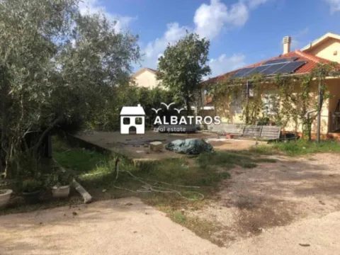 Sale, land lot, 176m², Makedonsko naselje, Bar