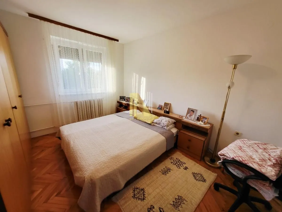 Prodaja, dvosoban stan, 52m², Bulevar Oslobodjenja, Novi Sad Sve Podlokacije