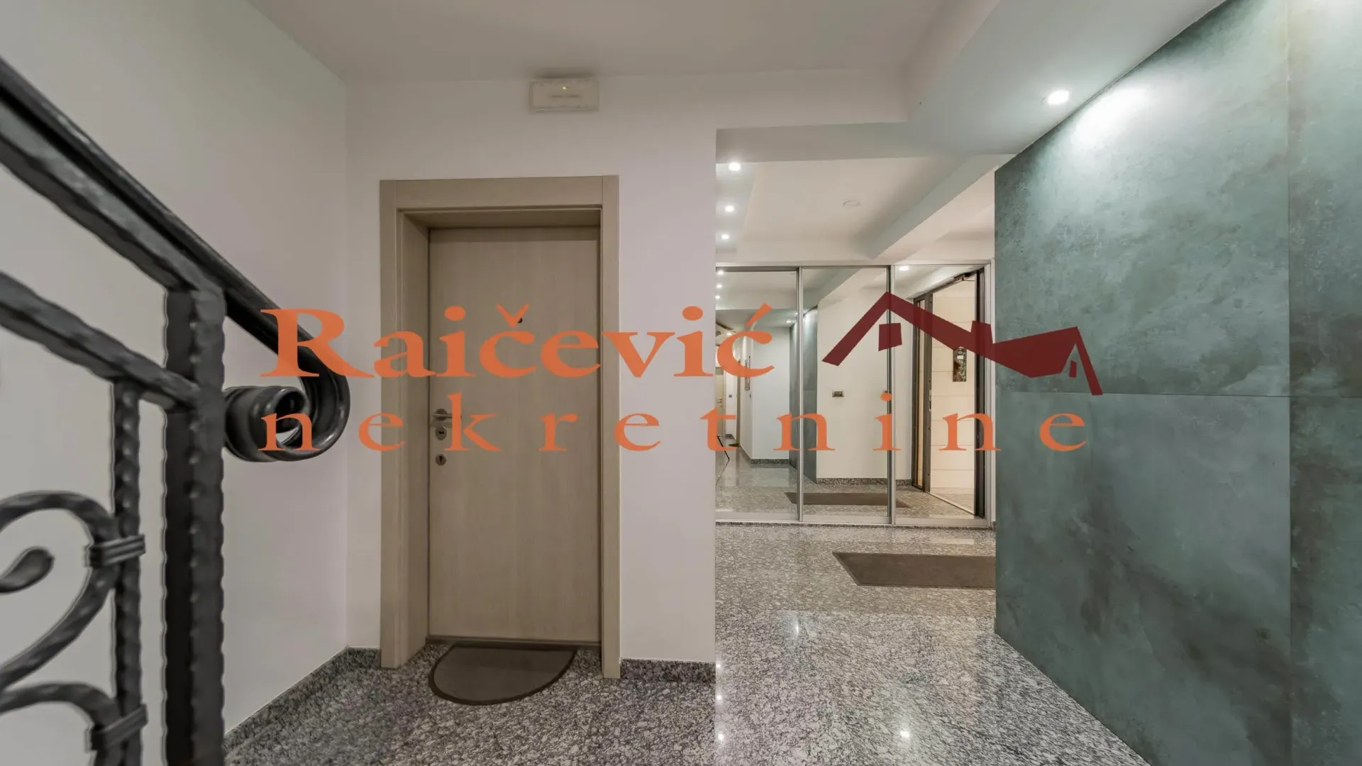 Sale, two bedroom apartment, 50m², Lion, Zvezdara Sve Podlokacije