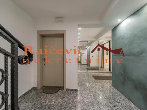 Sale, two bedroom apartment, 50m², Lion, Zvezdara Sve Podlokacije - image 13