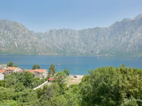 Prodaja, dvosoban stan, 51m², Prčanj, Kotor - image 5