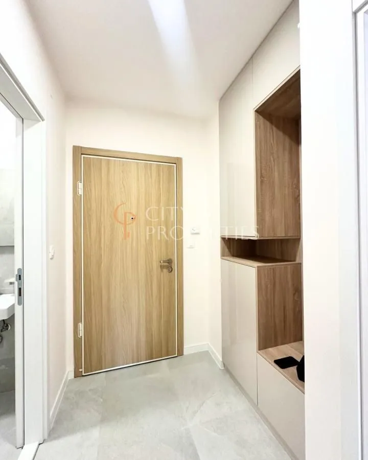 Rent, apartment, 72m², Central Point, Podgorica
