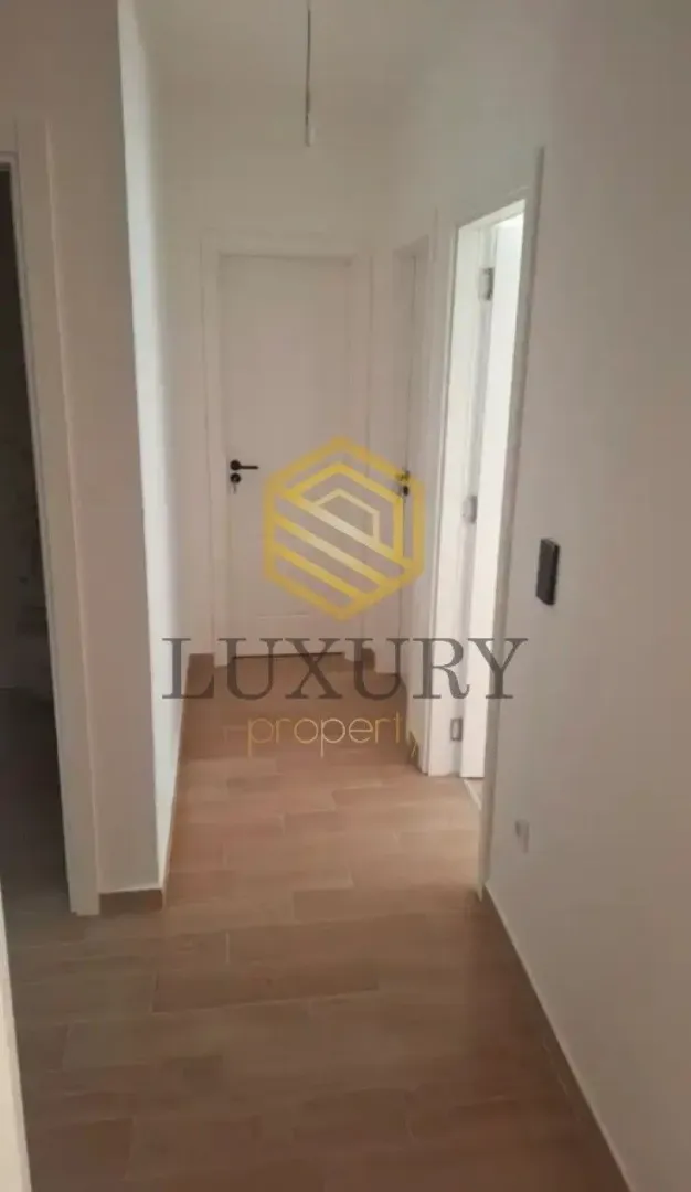 Prodaja, dvosoban stan, 61m², Zagorič, Podgorica