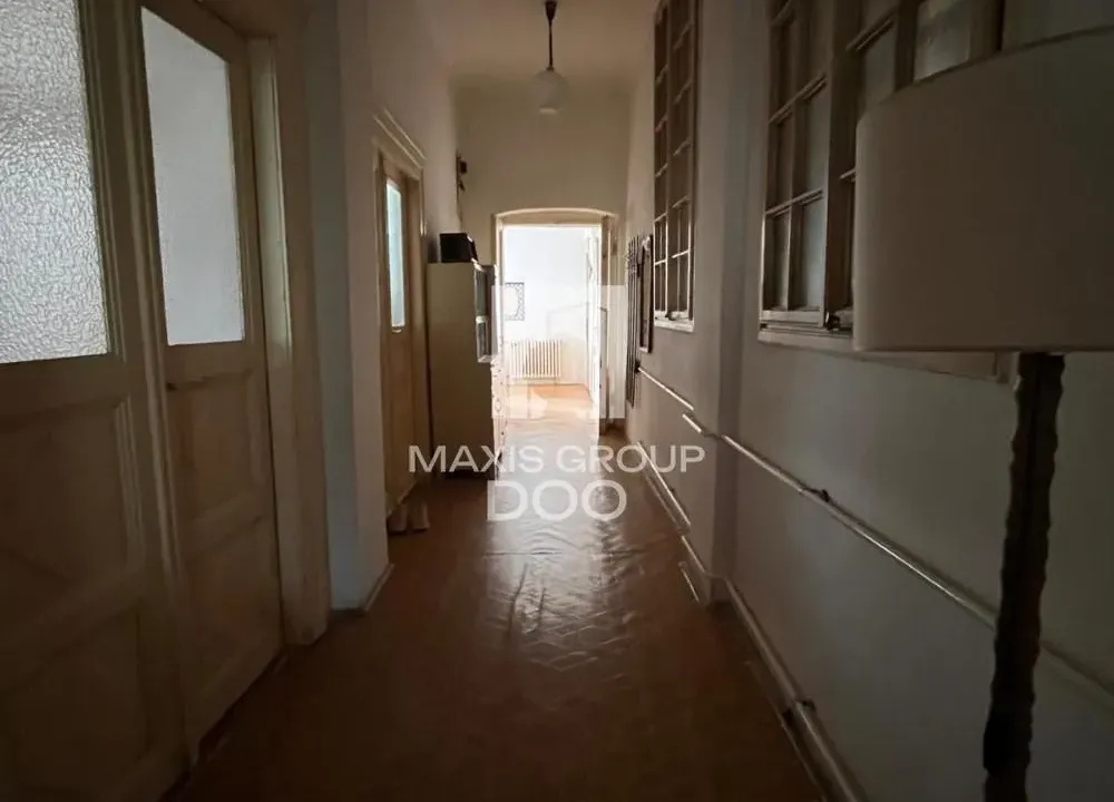 Prodaja, četvorosoban stan, 153m², Adamovićevo Naselje, Novi Sad Sve Podlokacije