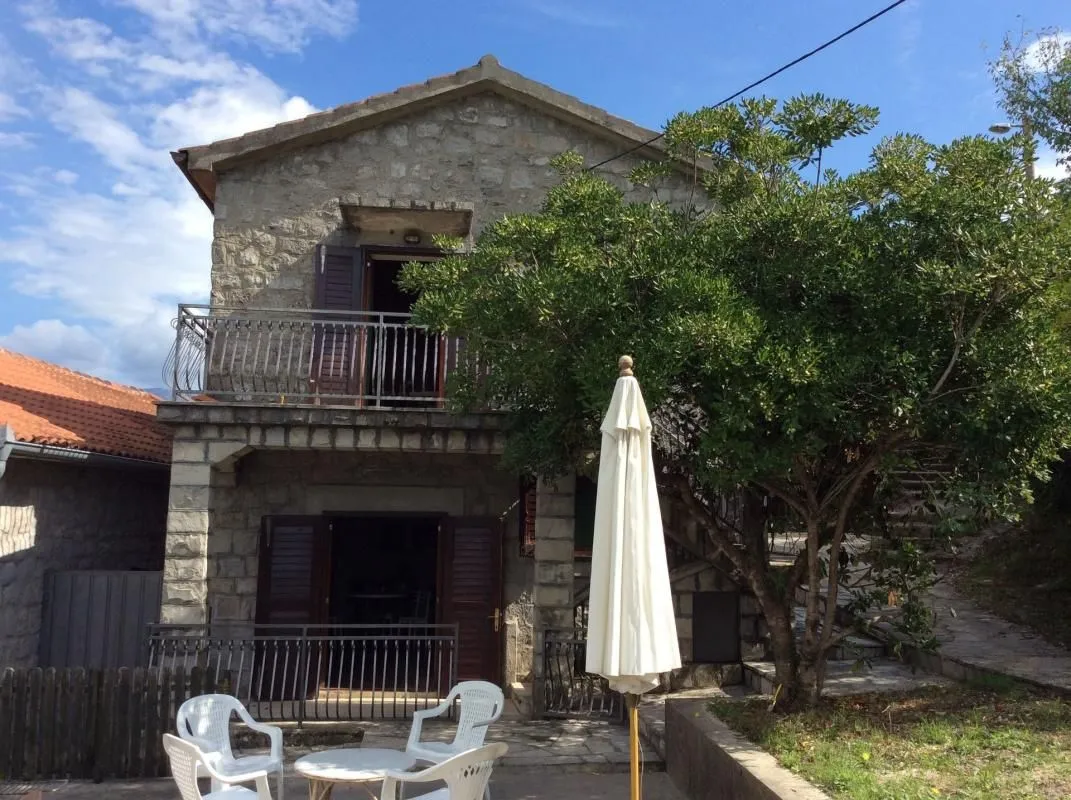 Prodaja, kuća, 66m², Luštica, Tivat